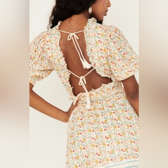 NWT Cleobella Dallas Floral Mini Dress in Carnation Print Cream Boho Size Small - Picture 6 of 16